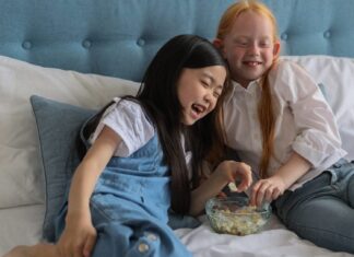 Kids watching tv