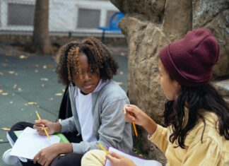 Kids talking