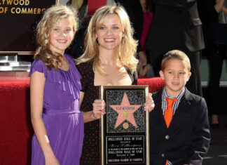 Reese Witherspoon with children Ava Phillippe and Deacon Phillippe On The Hollywood Walk Of Fame in Los Angeles, USA in 2010.