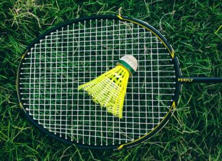 Badminton