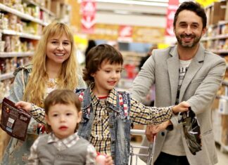Family in a grocery store