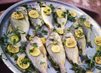 Fish on a tray with lemon